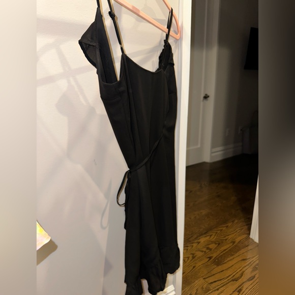 Lioness All Summer Long Black Wrap Ruffle Dress XS - Picture 4 of 5